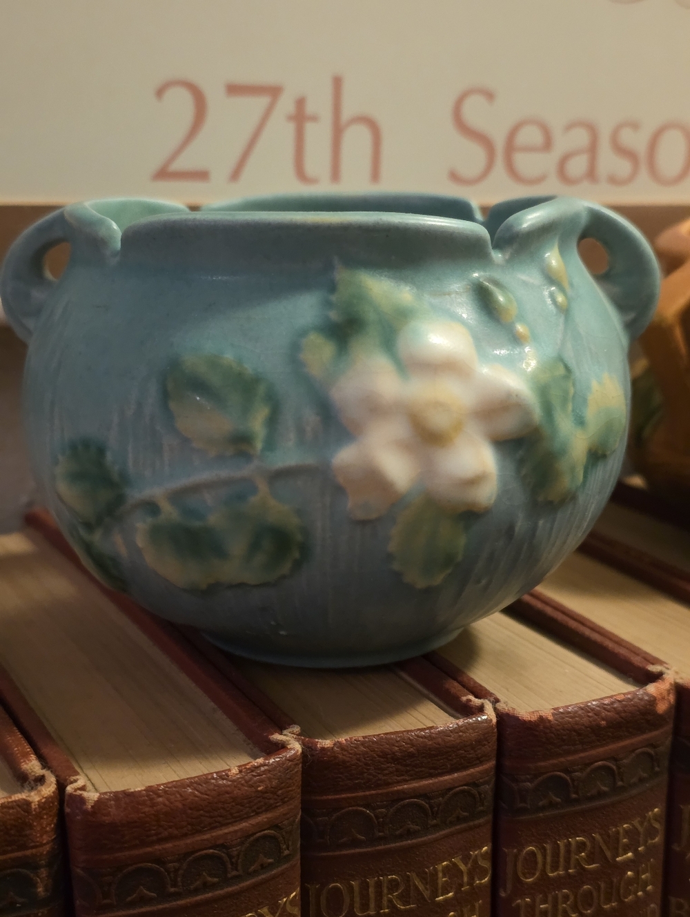 Vintage Roseville Pottery Jardinière White Rose On Blue Azure 653-3"